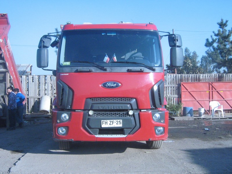 Camión Ford Tolva 8m³
